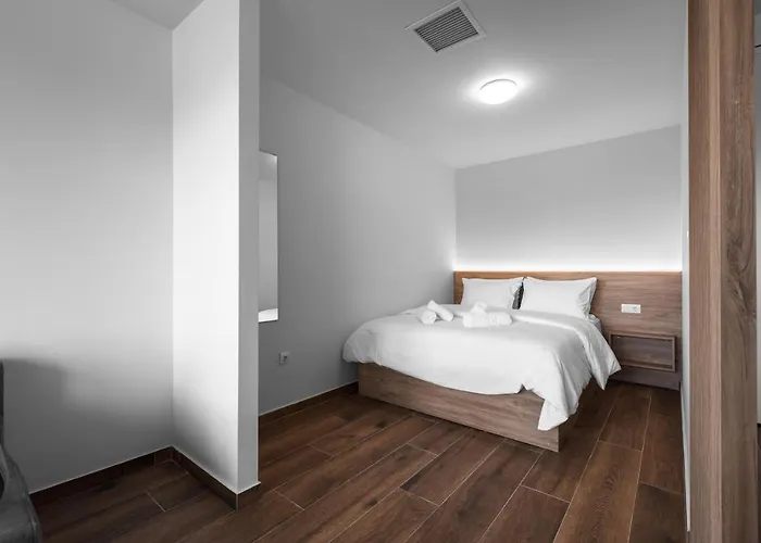 Ultima, Nilie Hospitality Mgmt Apartamento