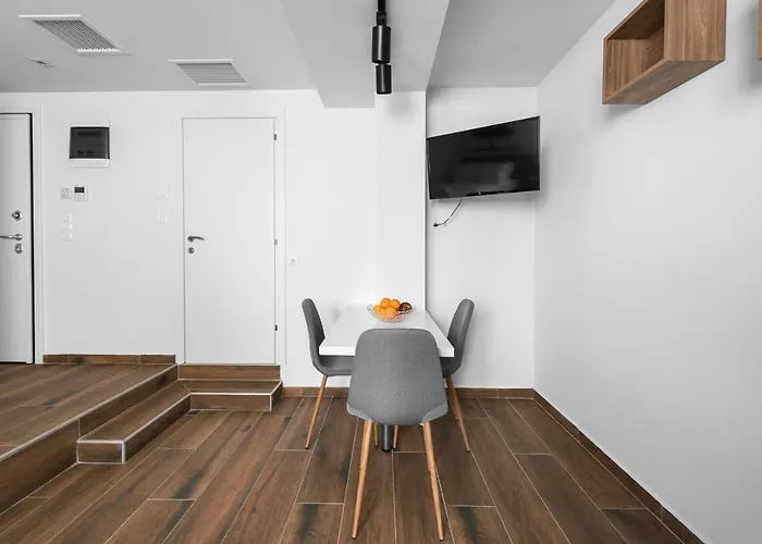 Ultima, Nilie Hospitality Mgmt Apartamento