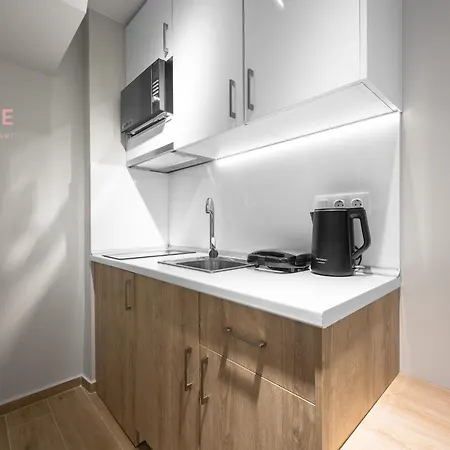 Ultima, Nilie Hospitality Mgmt Apartmán *