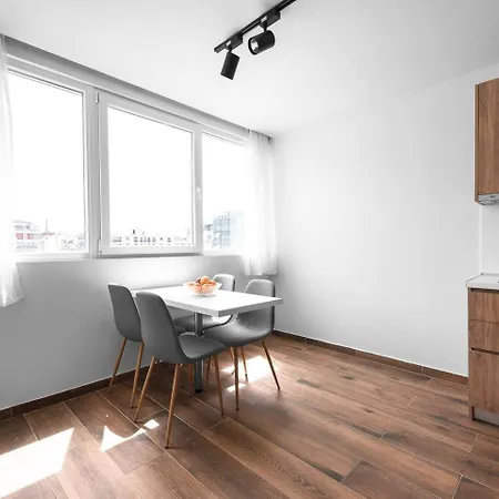 Ultima, Nilie Hospitality Mgmt Apartman *
