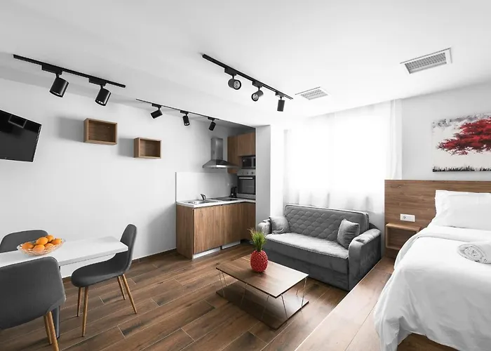 Ultima, Nilie Hospitality Mgmt Appartement